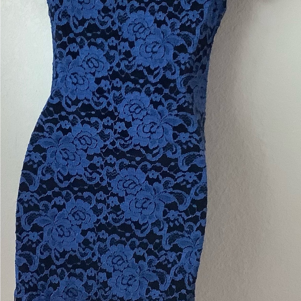 Maternity Lace & Fully Lined Formal or Simi Formal Off Shoulder Dress by:My Bump - Picture 7 of 8